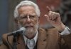 Enrique Dussel (1934-2023), inagotable fuente de utopía Enrique Dussel 2023, foto de 2014 dictando una conferencia