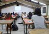 La inteligencia artificial reconfigura la experiencia universitaria en Paraguay Vista del fondo de una clase de la Universidad Nacional de Asunción. Inteligencia artificial universidad paraguay