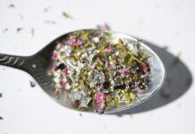 Microplásticos: ya no solo alrededor sino dentro de nosotros Los microplásticos han pasado de ser principalmente un problema ambiental para convertirse también en causante de enfermedades